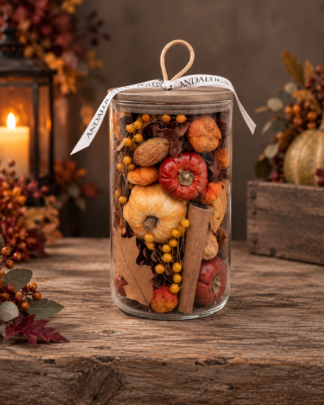 Pumpkin & Spice Potpourri Jar by Andaluca with pumpkins, cinnamon and natural oak leaves in a decorative glass jar with wood lid.