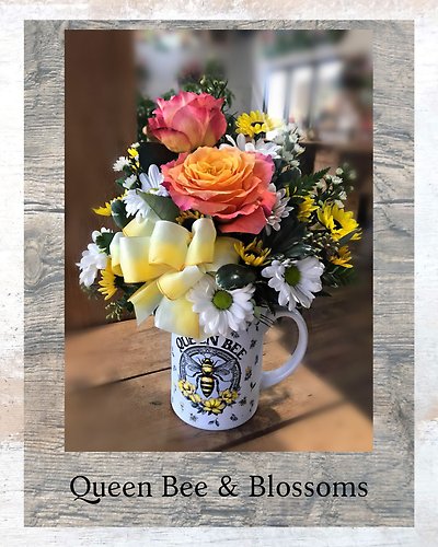 Queen Bee & Blossoms ~Large Mug