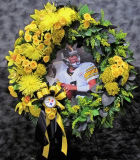 Forever Fan Memorial Wreath