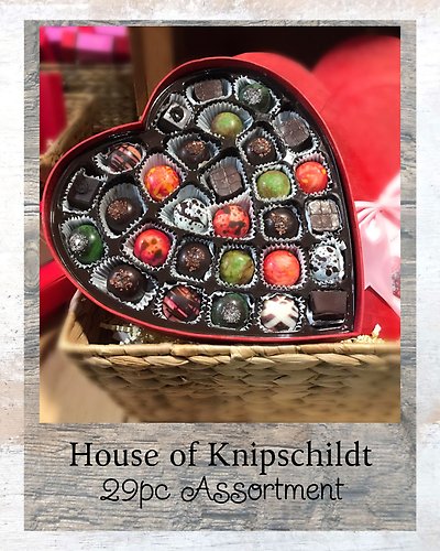 Knipshildt ~ Heart Box Couture