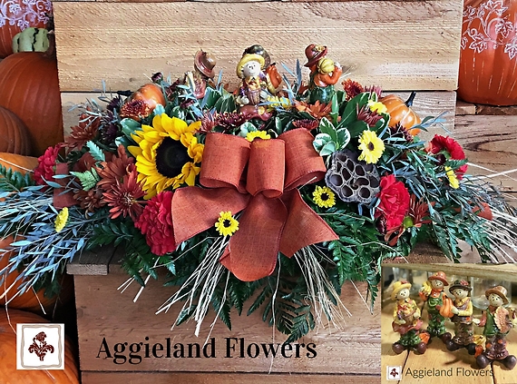Autumn Scarecrow Centerpiece