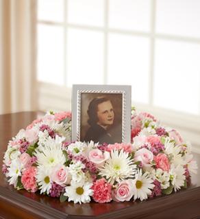 Memorial Table Wreath - Pink
